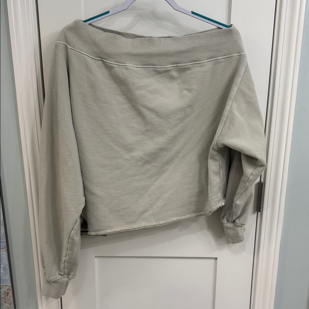 We The Free Cropped Off the Shoulder Sweatshirt - Excellent condition!